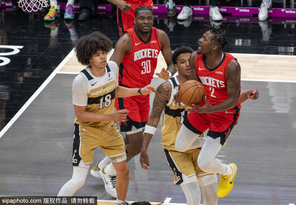 kaiyun -投票：你支持火箭为扬尼斯-阿(ā)德托(tuō)昆博交易吗？